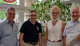 V.l.n.r.: Manfred von Schönfeld, Volker Klassen,  Anna Kollig-Kohns,  Georg Bengel